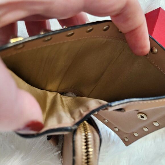 Valentino (Authentic) Khaki Leather Rockstud Zippy Wallet w/ Box & Dust Cover - Picture 13 of 14